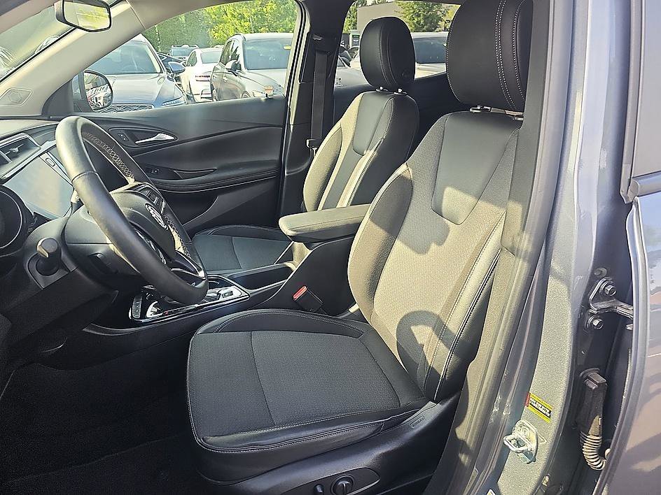Used 2022 Satin Steel Metallic Buick Preferred image 14