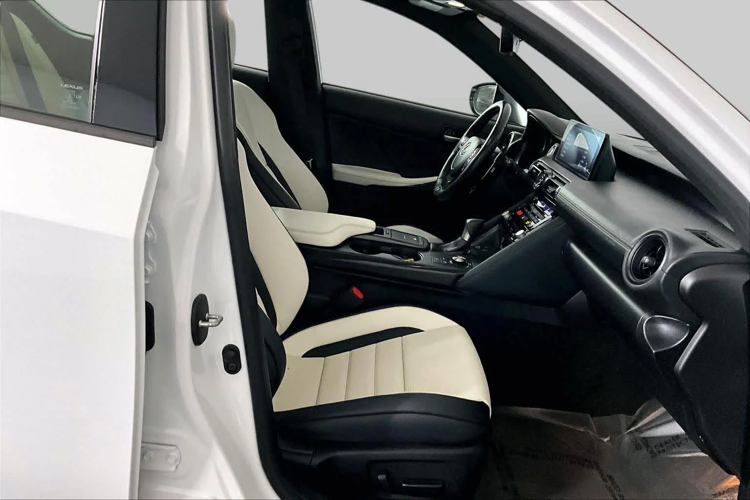 Certified Used 2025 Ultra White Lexus F SPORT image 8