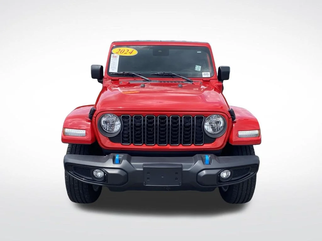 Used 2024 Red Jeep Sport S 4xe image 18