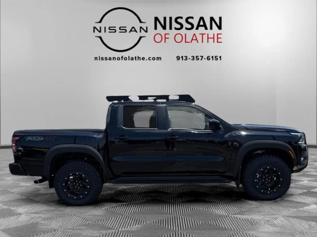 2025 Nissan Frontier PRO-4X - Photo 26