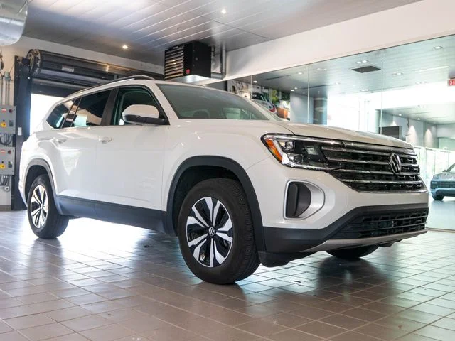 2026 Volkswagen Atlas 2.0T SE