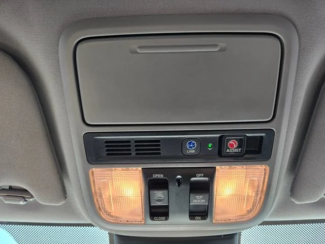 Used 2023 Black Honda Touring image 28