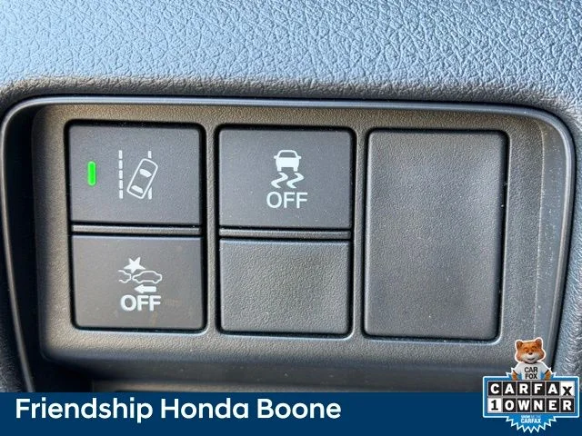 Used 2020 White Honda LX image 27