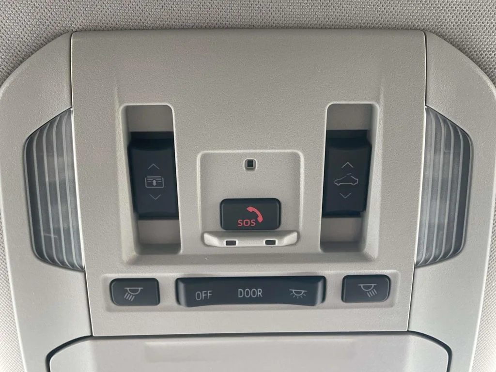 Used 2024 Wind Chill Pearl Toyota Platinum image 25