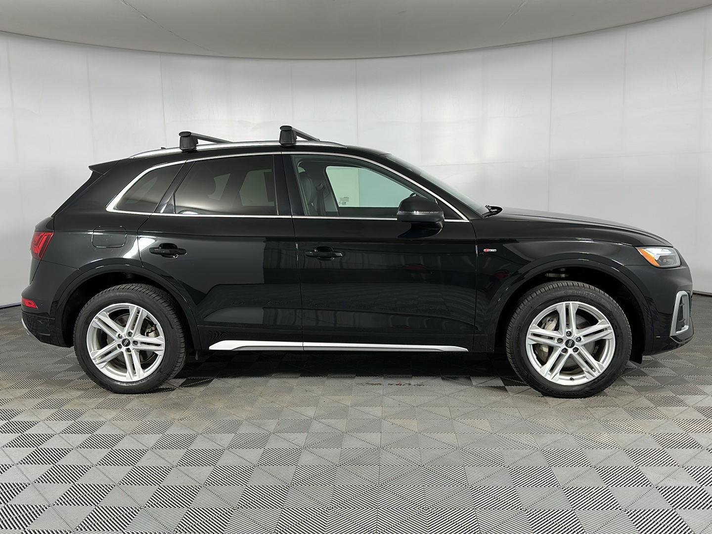Used 2025 Mythos Black Metallic Audi S line Premium image 26