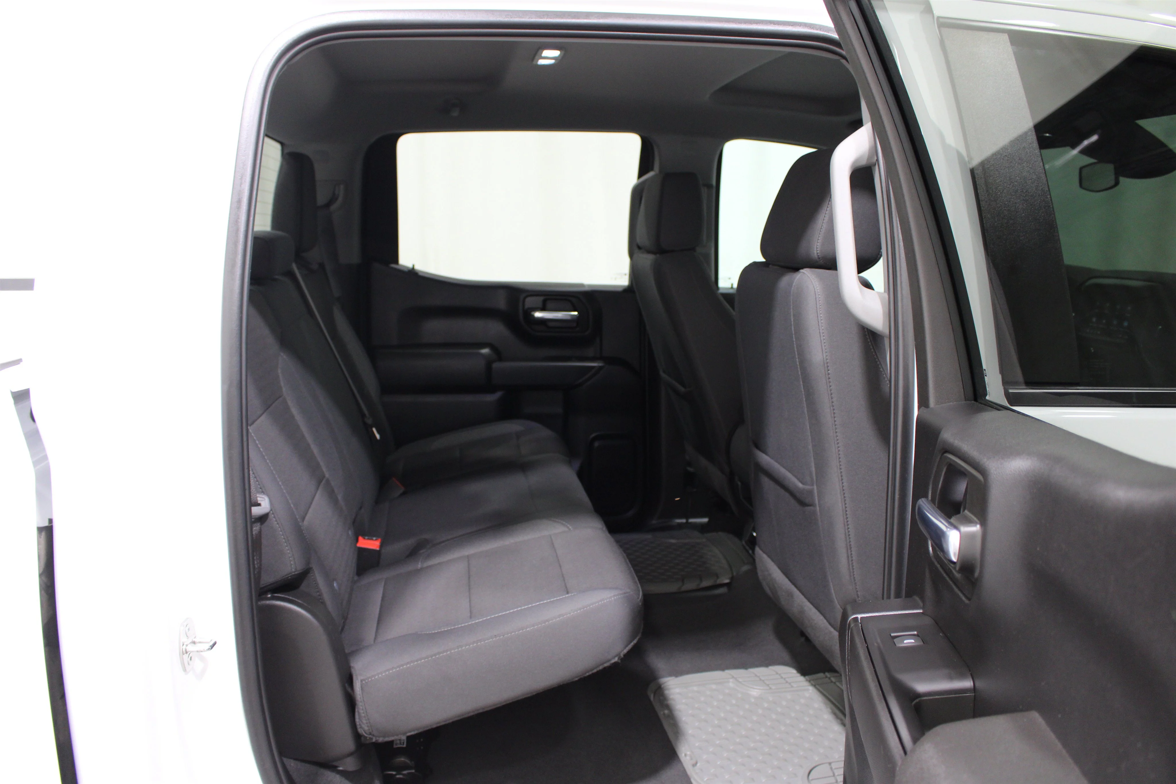 2024 Chevrolet Silverado 1500 Custom - Photo 21