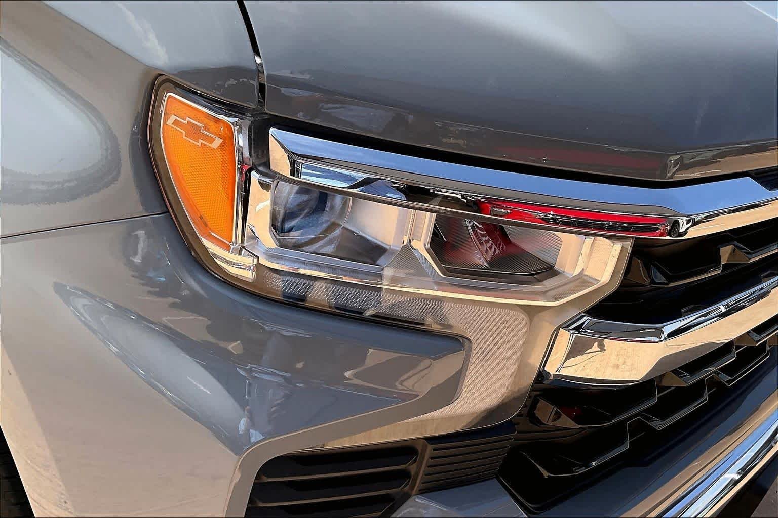 Used 2024 Slate Gray Metallic Chevrolet LT image 25
