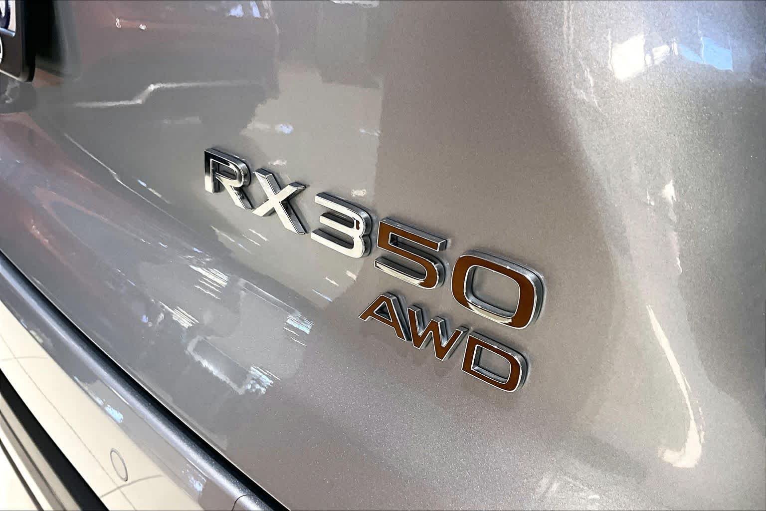 Certified Used 2023 Iridium Lexus Premium image 9