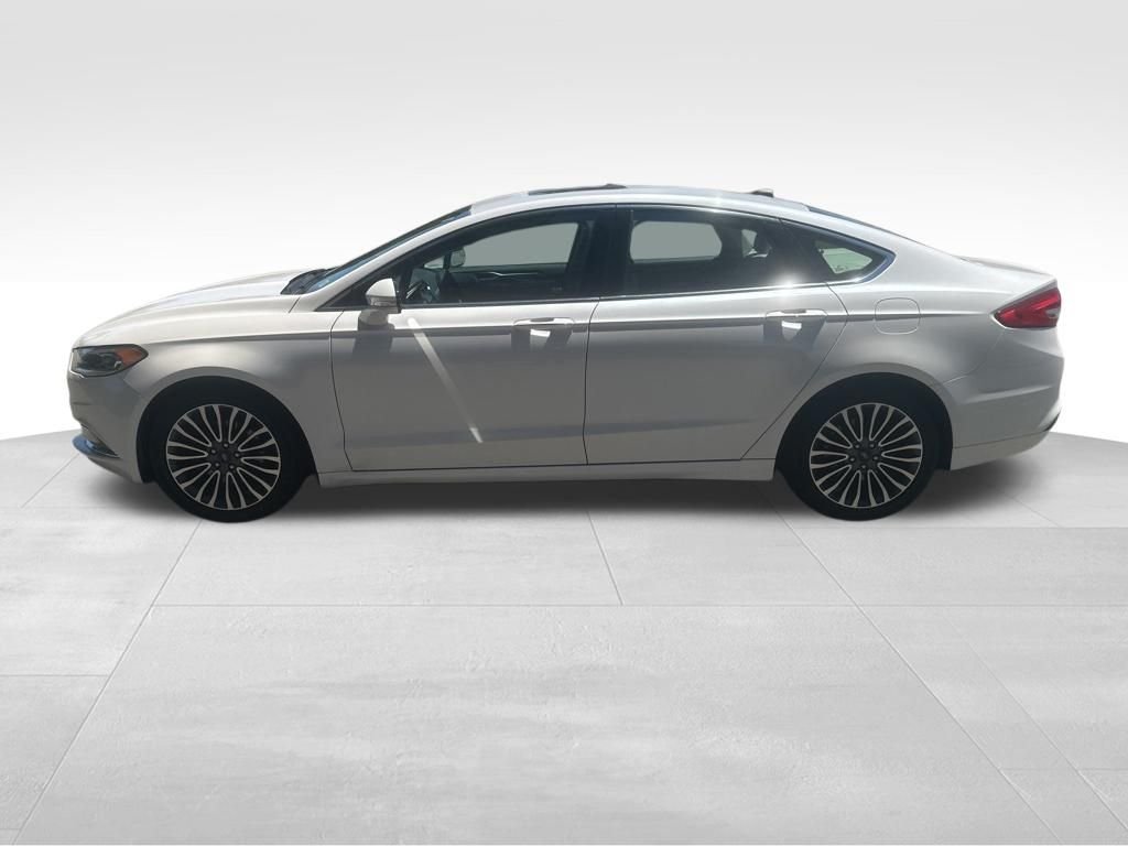 Used 2017 White Ford SE image 11