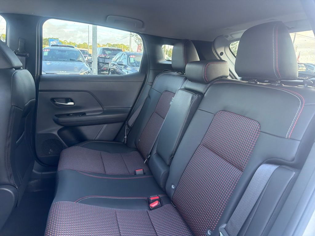 New 2026 Nissan Kicks SR 4D Sport Utility