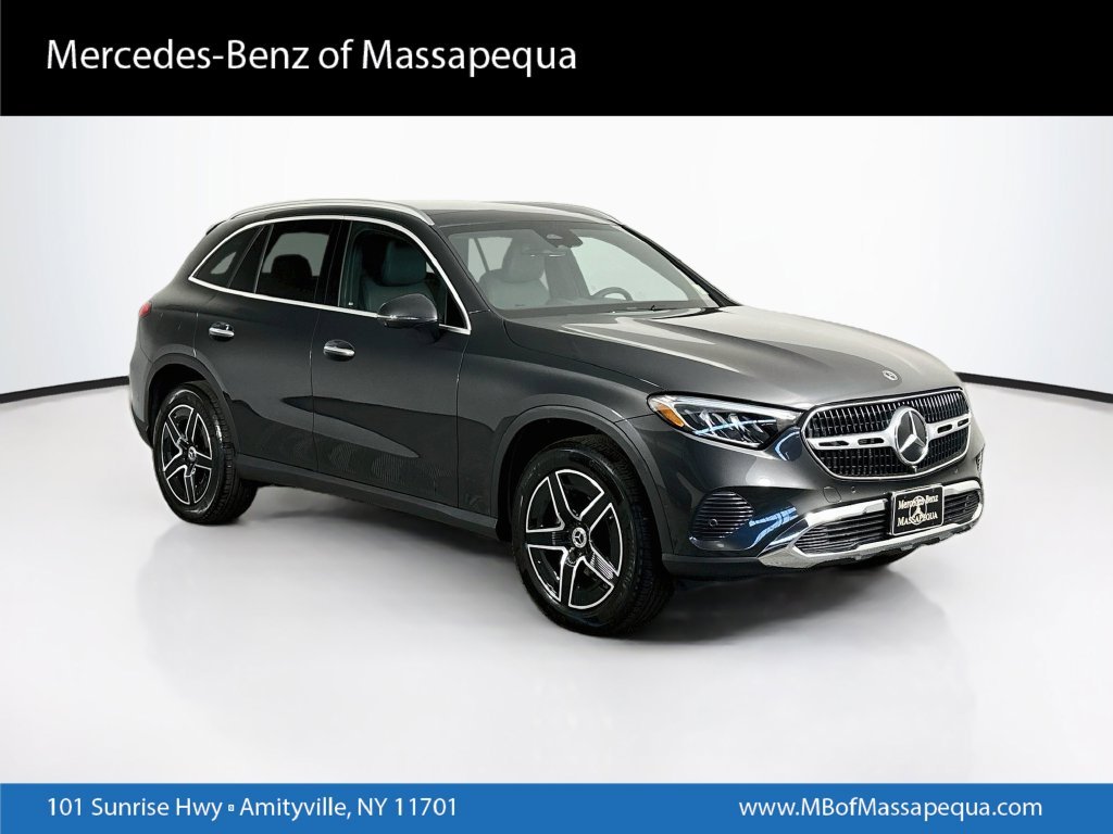 Used 2026 Gray Mercedes-Benz GLC 300 image 1
