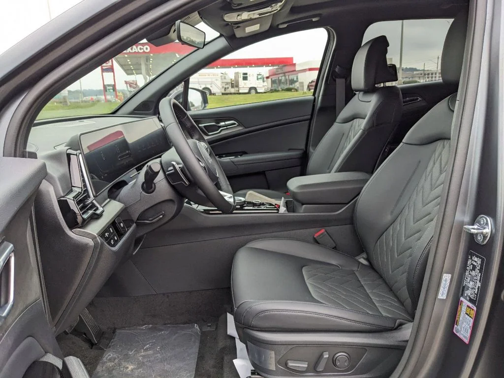 New 2024 Shadow Matte Gray Kia X-Line image 26
