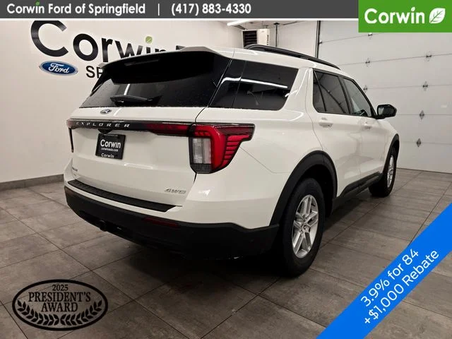 New 2026 Star White Metallic Tri-Coat Ford Active image 7