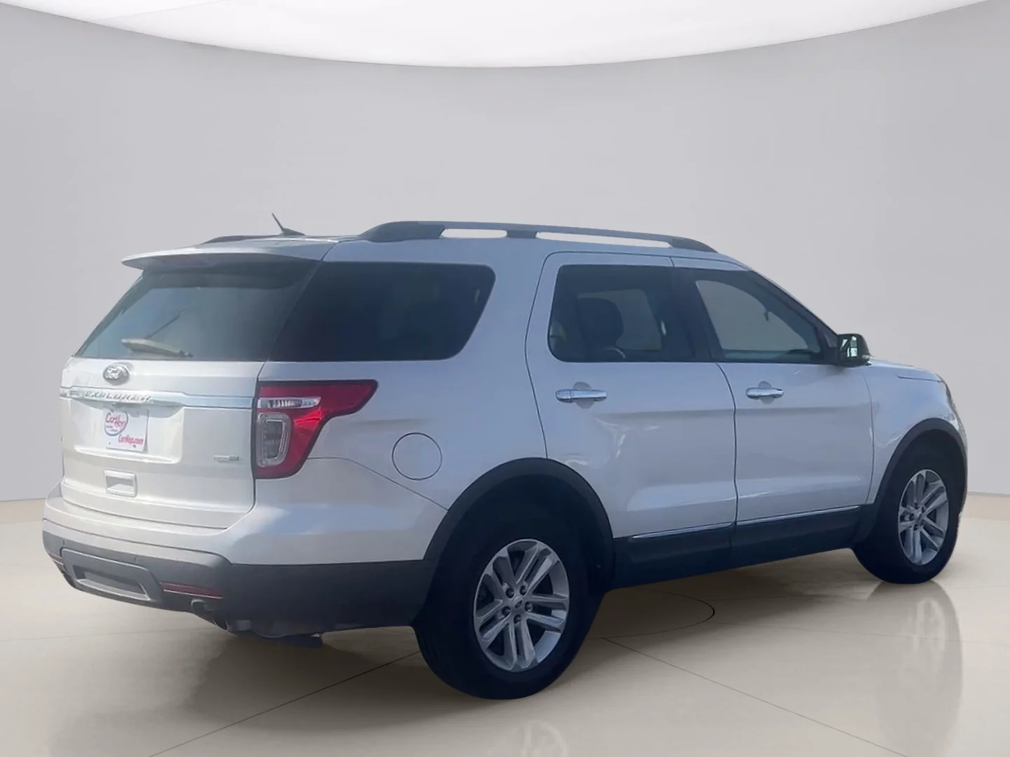 Used 2014 White Ford XLT 4WD image 5
