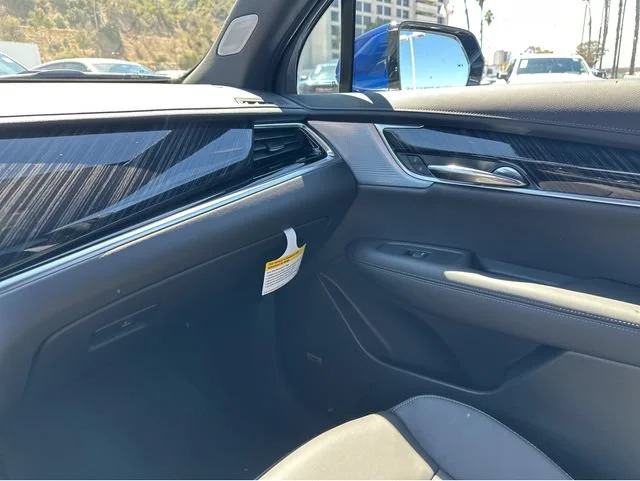 New 2025 Opulent Blue Metallic Cadillac Premium Luxury image 27