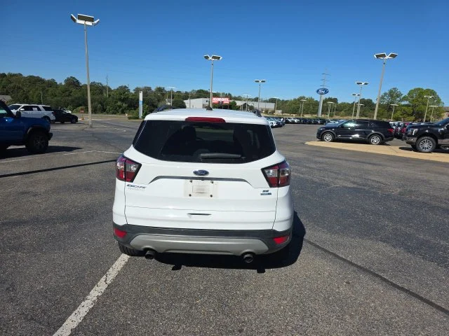 Used 2018 White Ford SE image 4