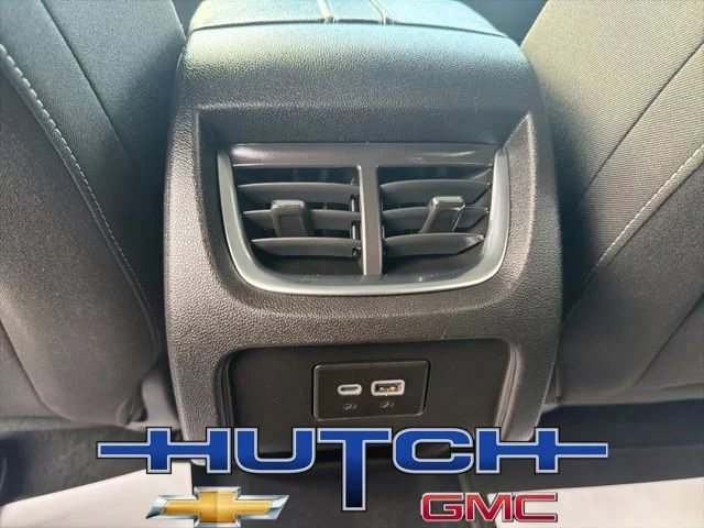 Used 2025 Summit White Chevrolet 2LT image 18