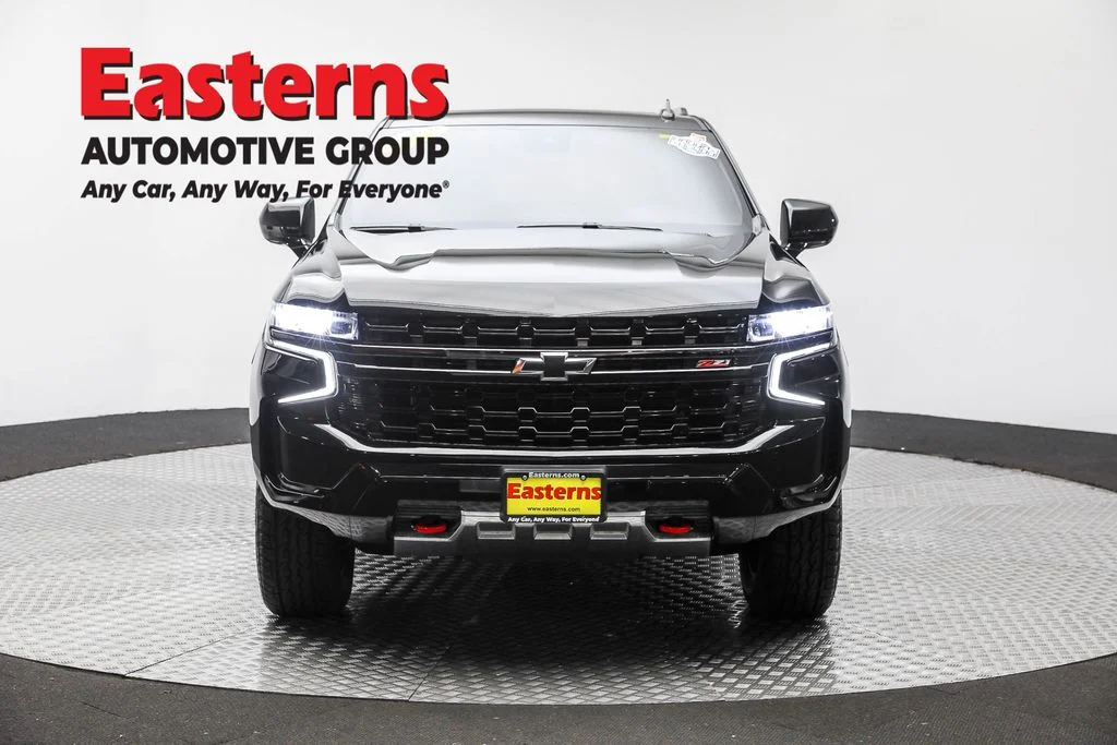 Used 2023 Black Chevrolet Z71 image 2