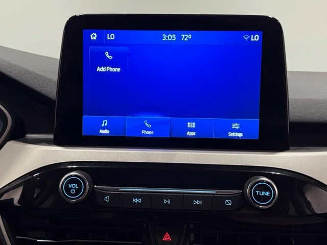 Used 2022 White Ford SEL image 24