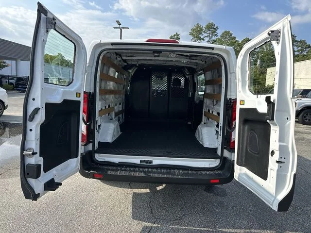 Used 2024 White Ford  image 20