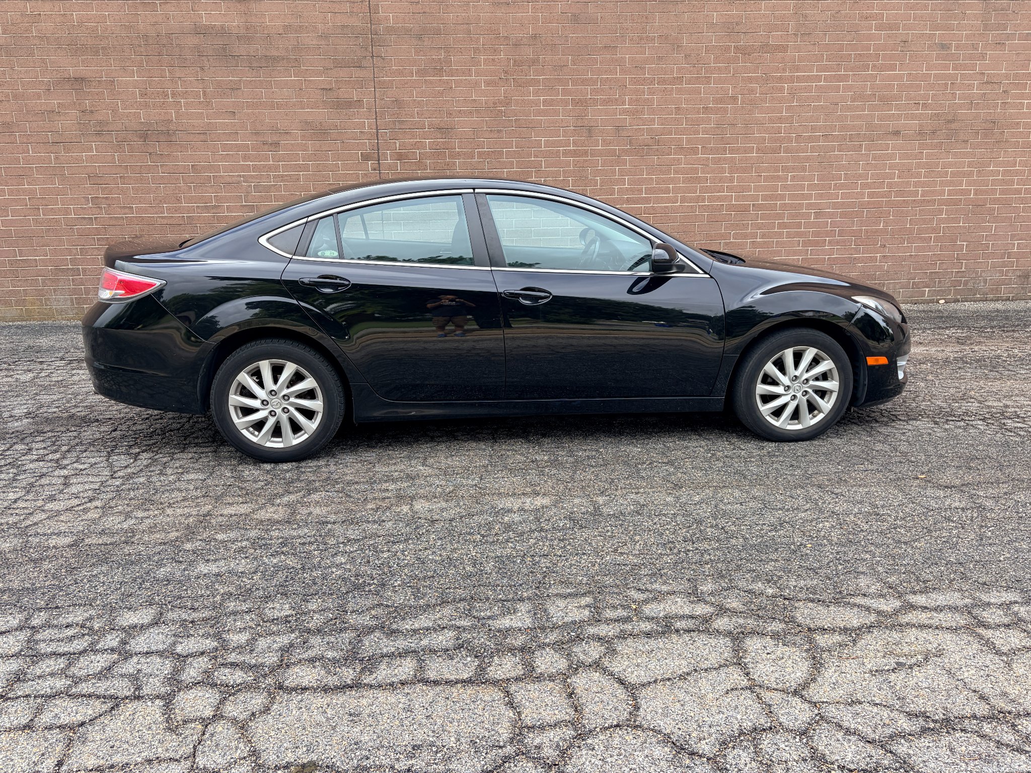 Used 2013 Ebony Black Mazda i Touring image 5