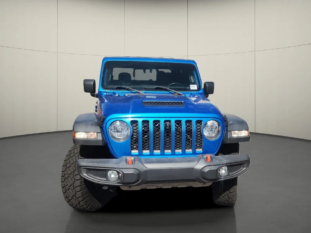Used 2022 Blue Jeep Mojave image 2