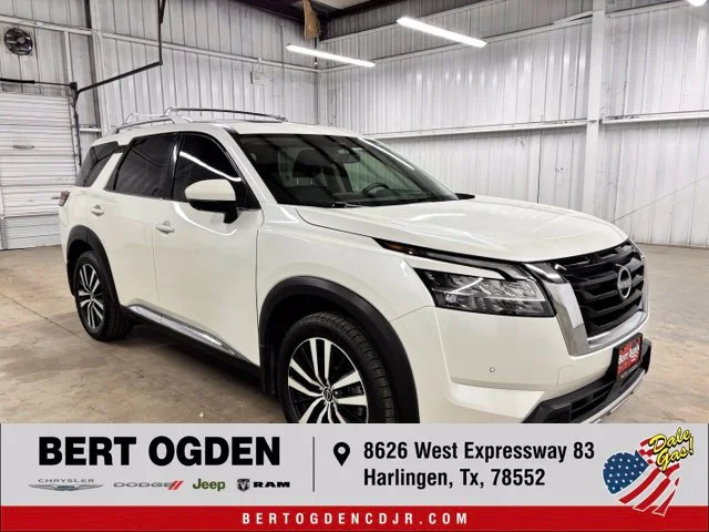 2023 Nissan Pathfinder Platinum