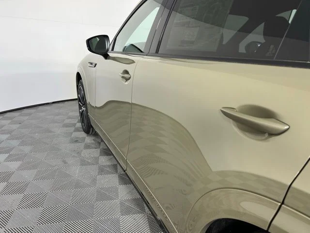 2026 Mazda CX-70 Premium Package - Photo 10