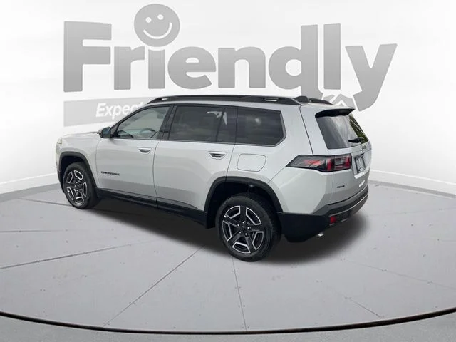 New 2026 Silver Zynith Clear-Coat Exterior Paint Jeep Limited image 3