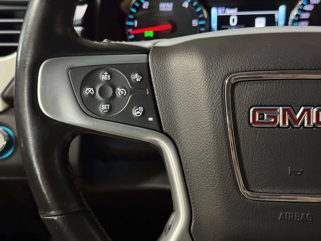 Used 2019 QUICKSILVER METALLIC GMC SLT image 16
