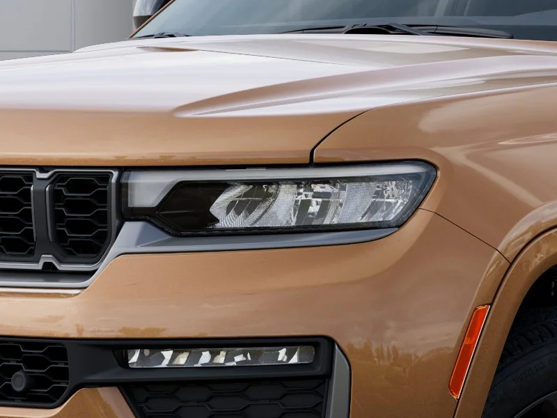 New 2026 Copper Shino Metallic Clear-Coat Exterior Paint Jeep Limited Reserve image 36