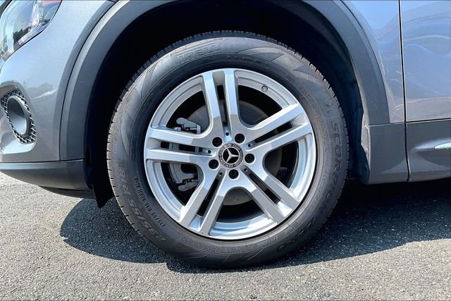 Certified Used 2023 Gray Mercedes-Benz GLB 250 image 5