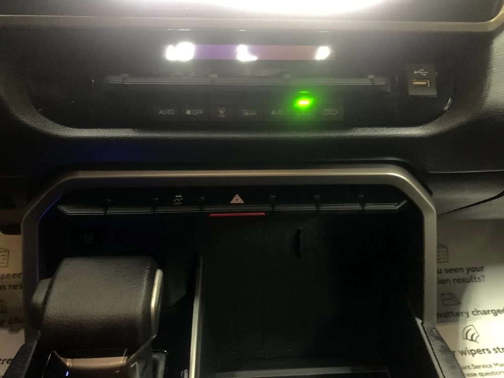 Used 2022 Gray Toyota SR5 image 22