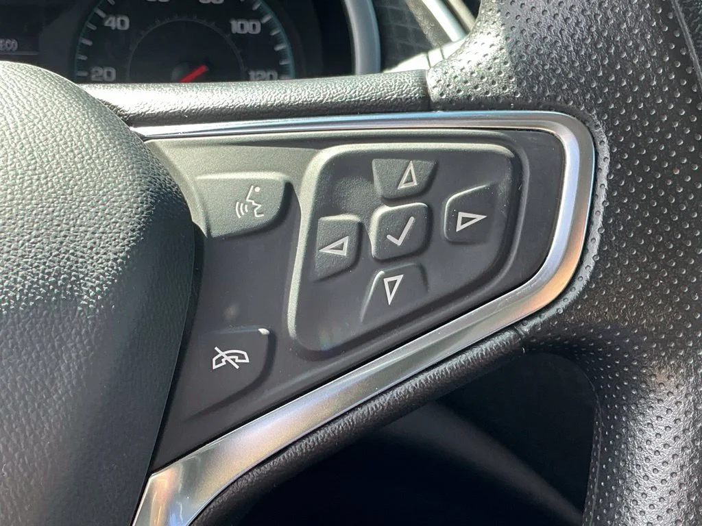 Used 2024 Gray Chevrolet LT image 30