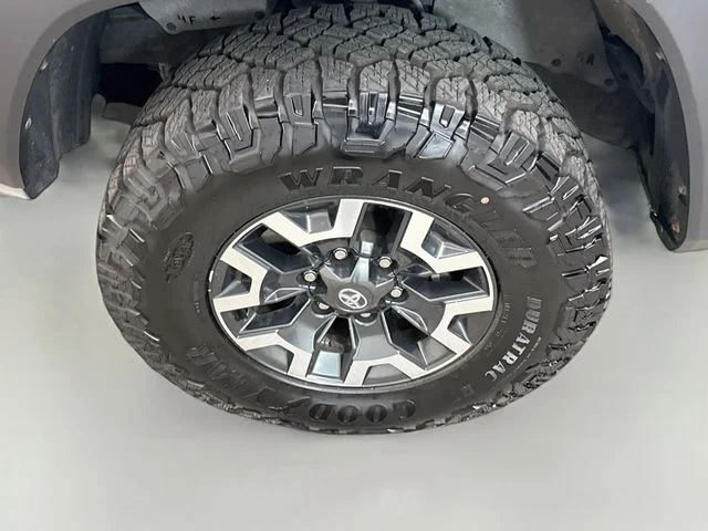 Used 2021  Toyota TRD Off-Road image 29