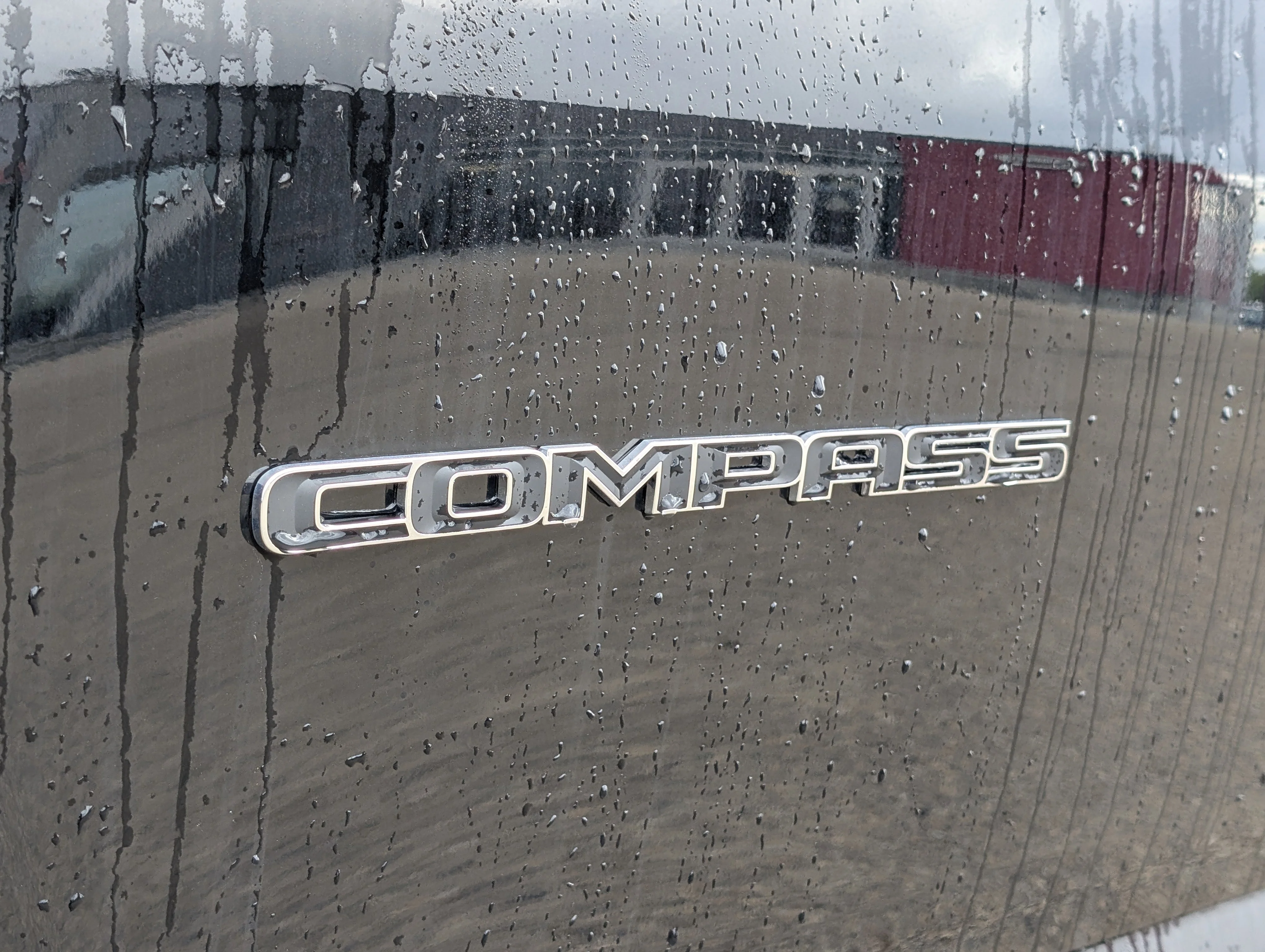 New 2026 Diamond Black Crystal Pearl Jeep North image 17