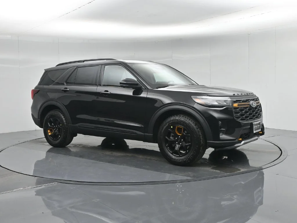 New 2026 Agate Black Metallic Ford Tremor image 27