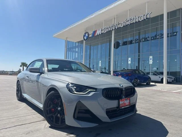 2026 BMW 2 Series 230i Coupe's photo
