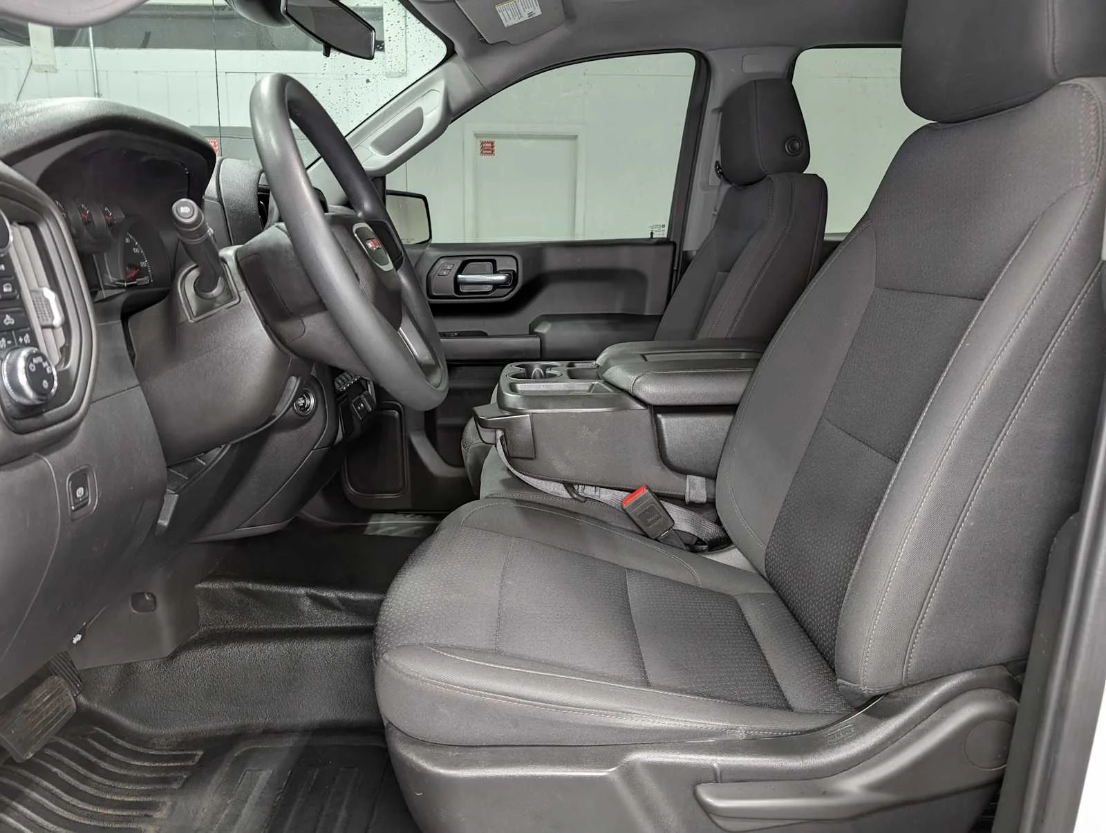 Used 2022 Summit White GMC Pro image 4