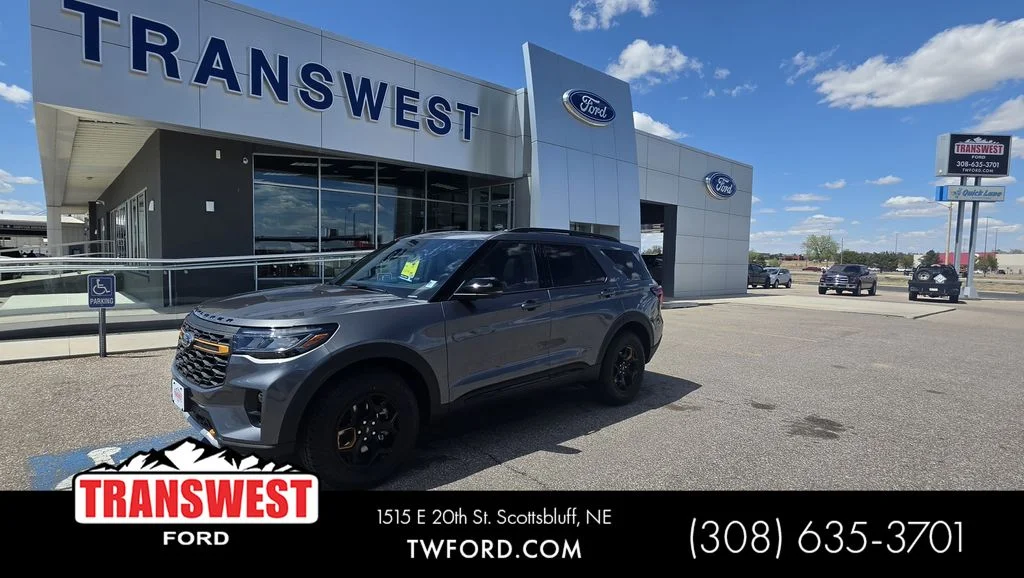 2026 Ford Explorer Tremor 4WD's photo