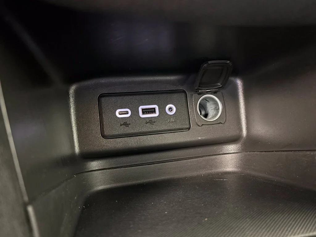 Used 2024 Blue Chevrolet LT image 27