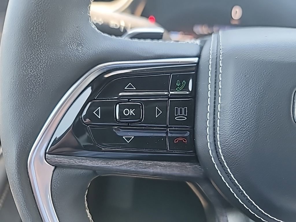 2023 Jeep Grand Cherokee Overland - Photo 26