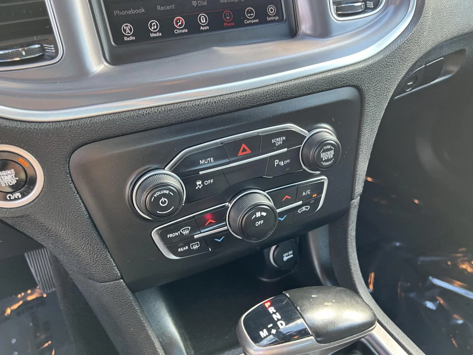2019 Dodge Charger SXT - Photo 23
