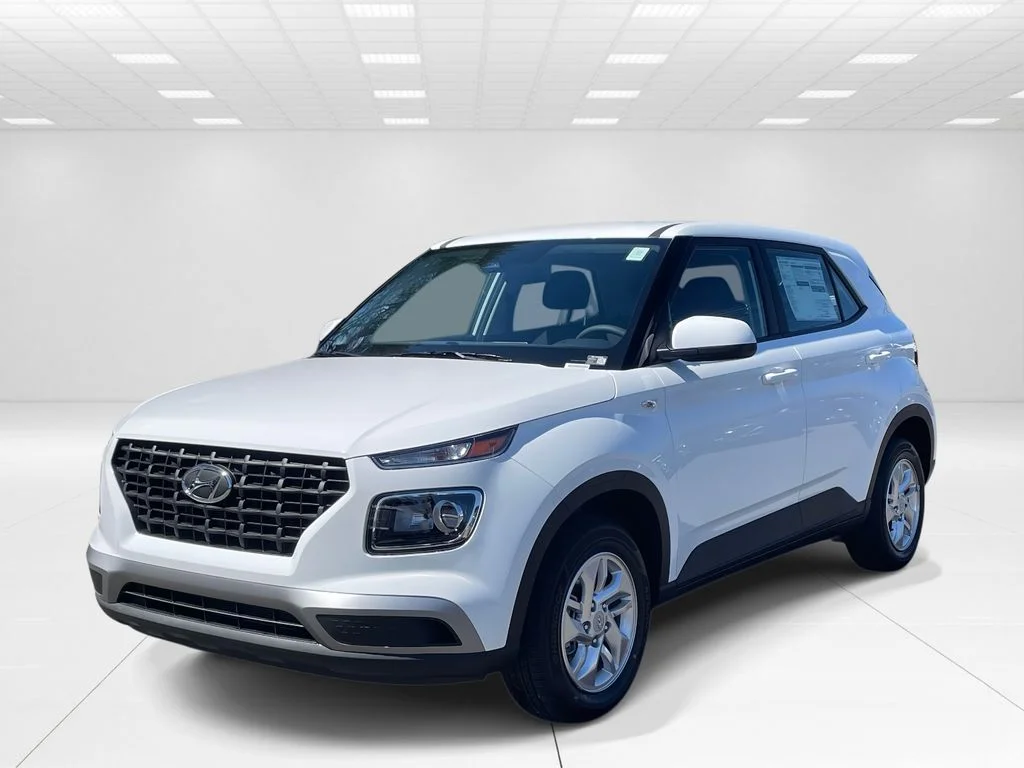 New 2026 White Hyundai SE image 3
