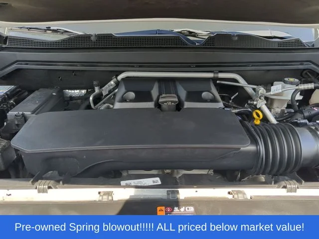 Used 2025 White Chevrolet Trail Boss image 48