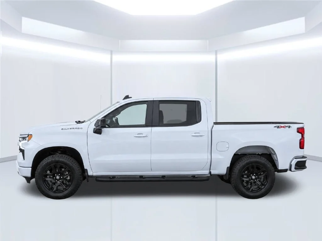 New 2026 White Chevrolet RST image 9