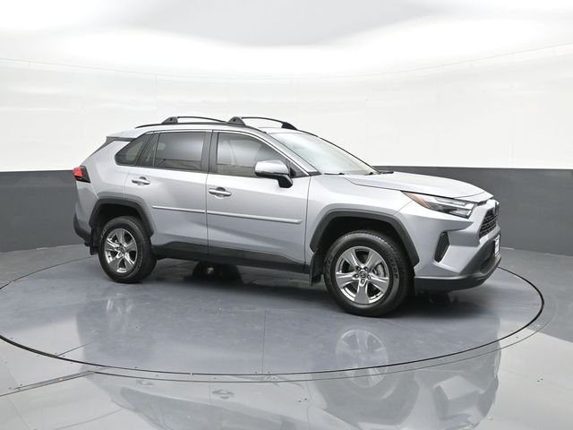 Used 2025 Silver Toyota XLE image 17