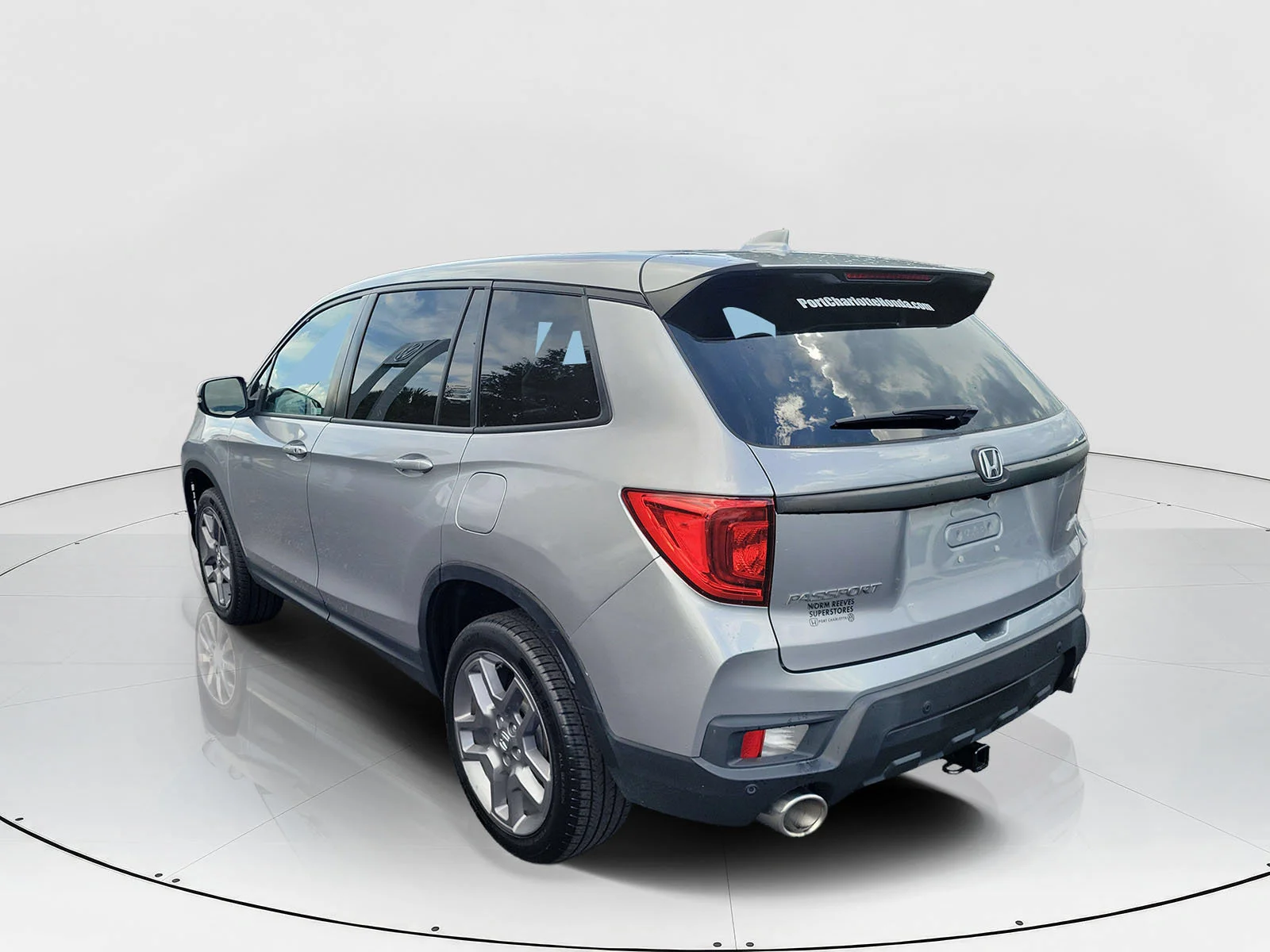 Certified Used 2022 Lunar Silver Metallic Honda EX-L image 32