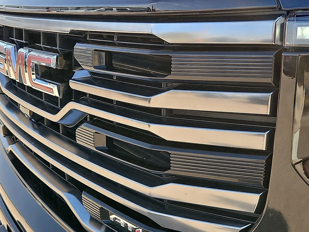 Used 2025 Onyx Black GMC AT4 image 14