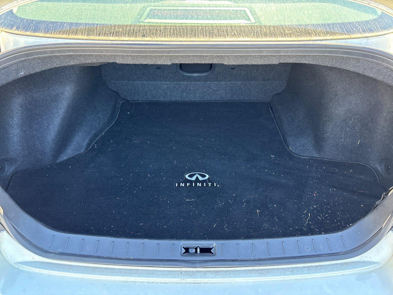 Used 2013 Moonlight White INFINITI Journey image 35